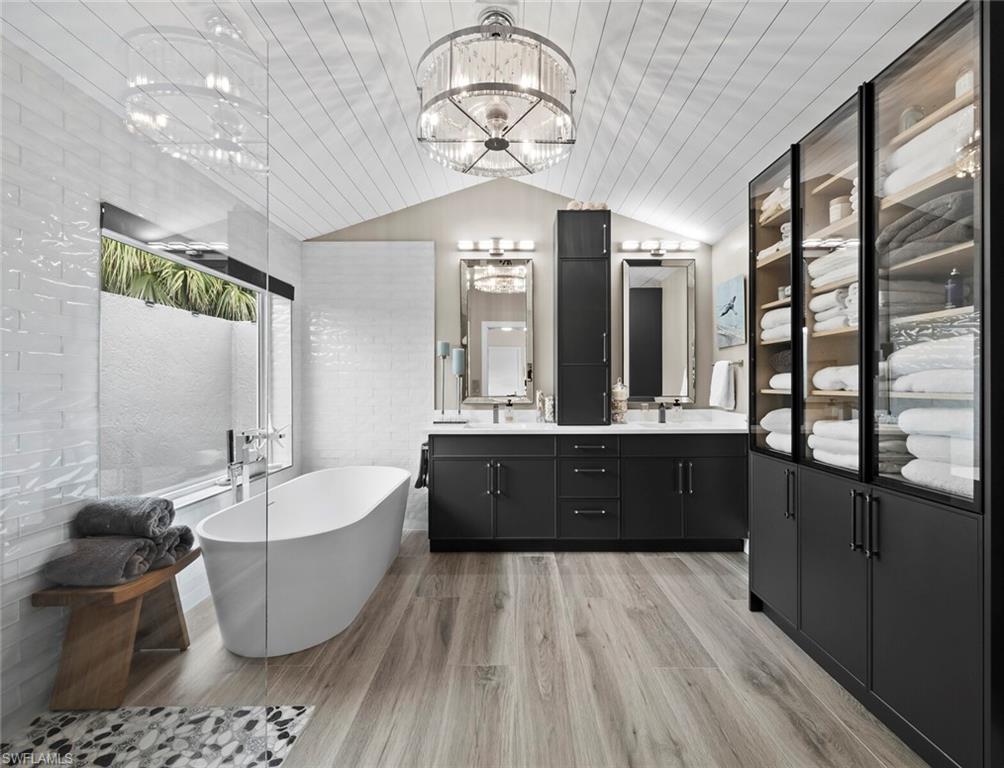 SOUTH BAY - Residential