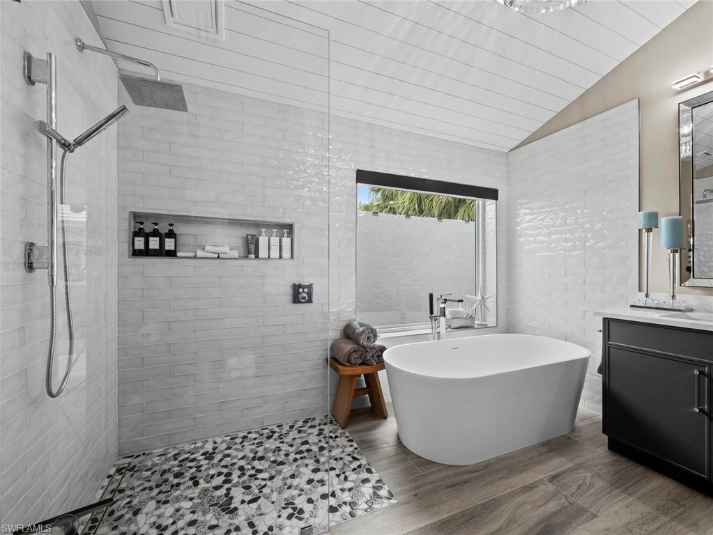SOUTH BAY - Residential
