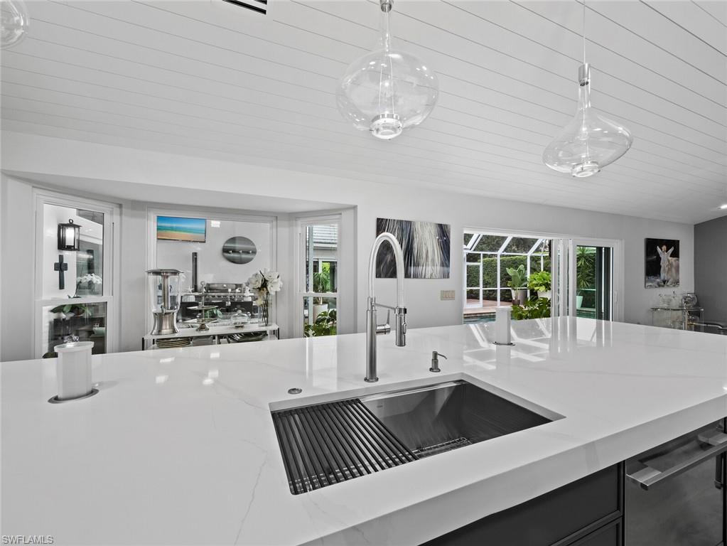 SOUTH BAY - Residential