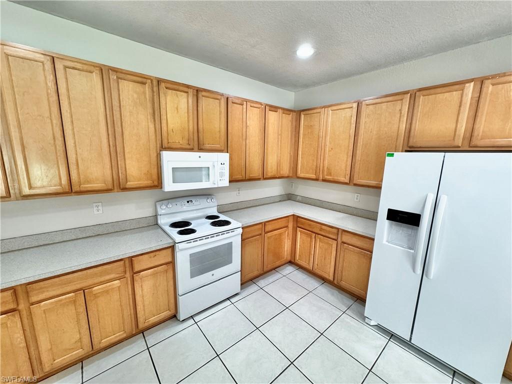 LEHIGH ACRES - Residential Lease
