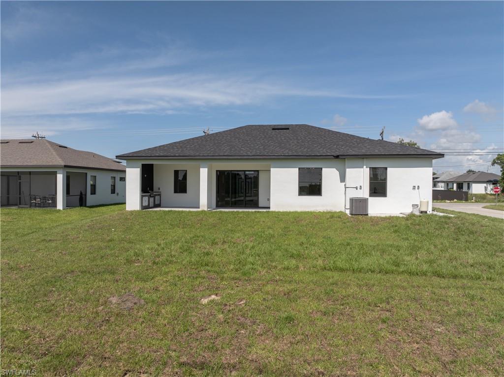 LEHIGH ACRES - Residential