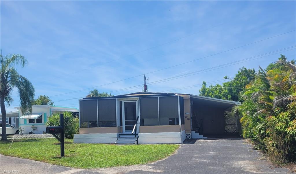 MOBILE MANOR - Residential