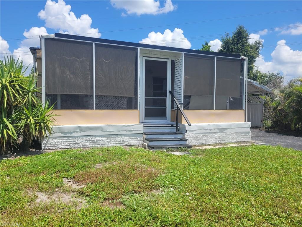 MOBILE MANOR - Residential