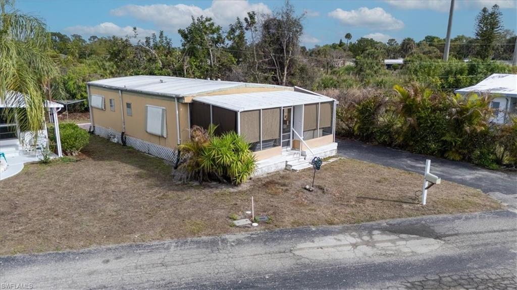 MOBILE MANOR - Residential
