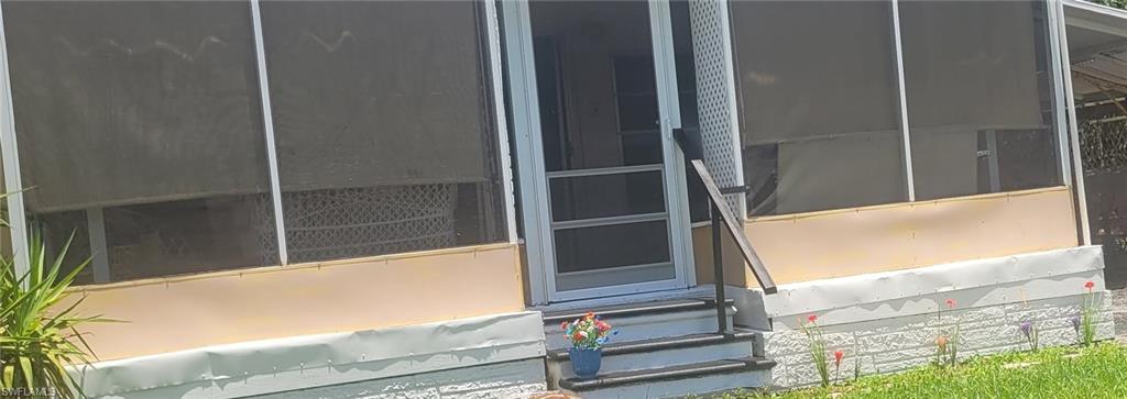 MOBILE MANOR - Residential