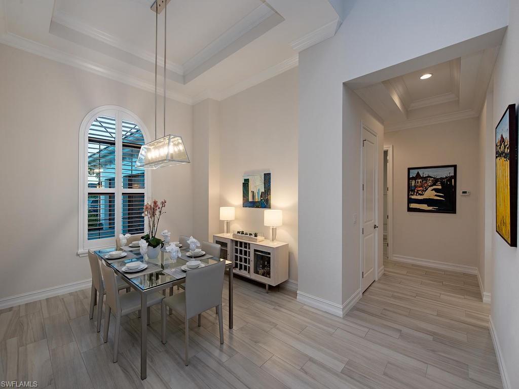 ESPLANADE - Residential