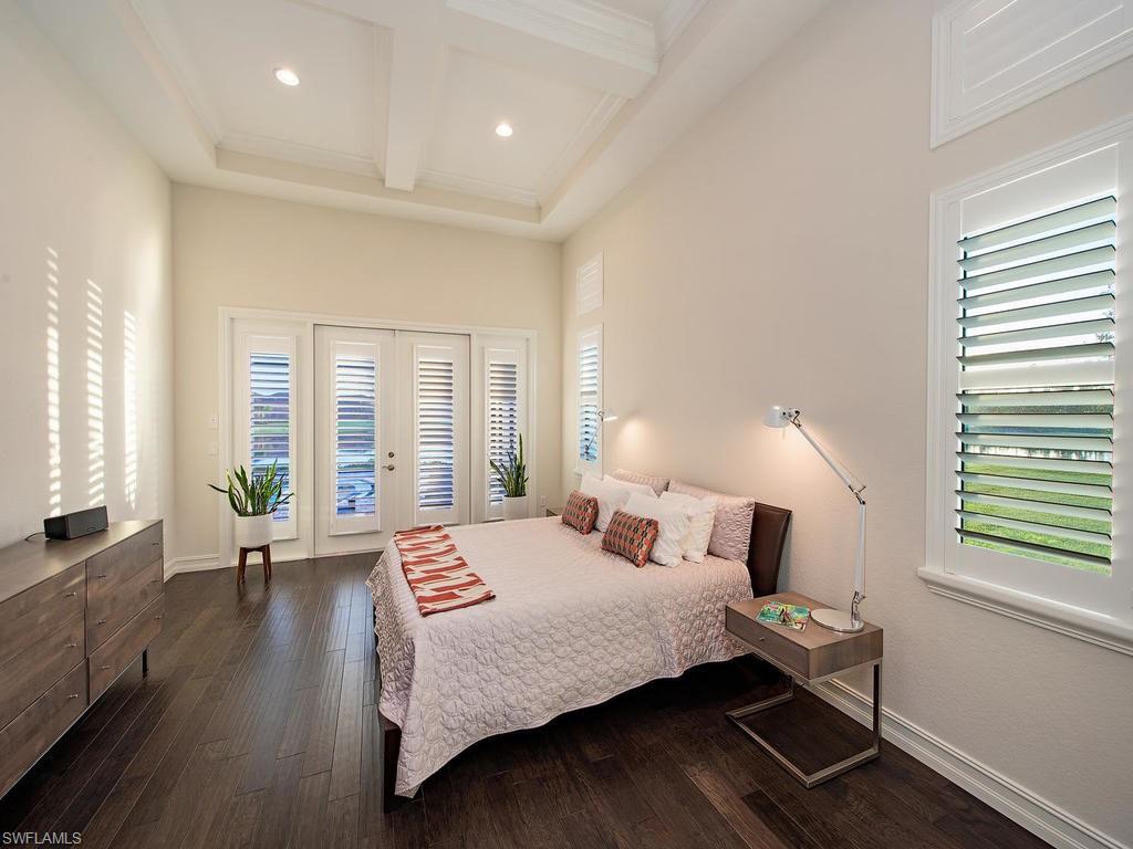 ESPLANADE - Residential