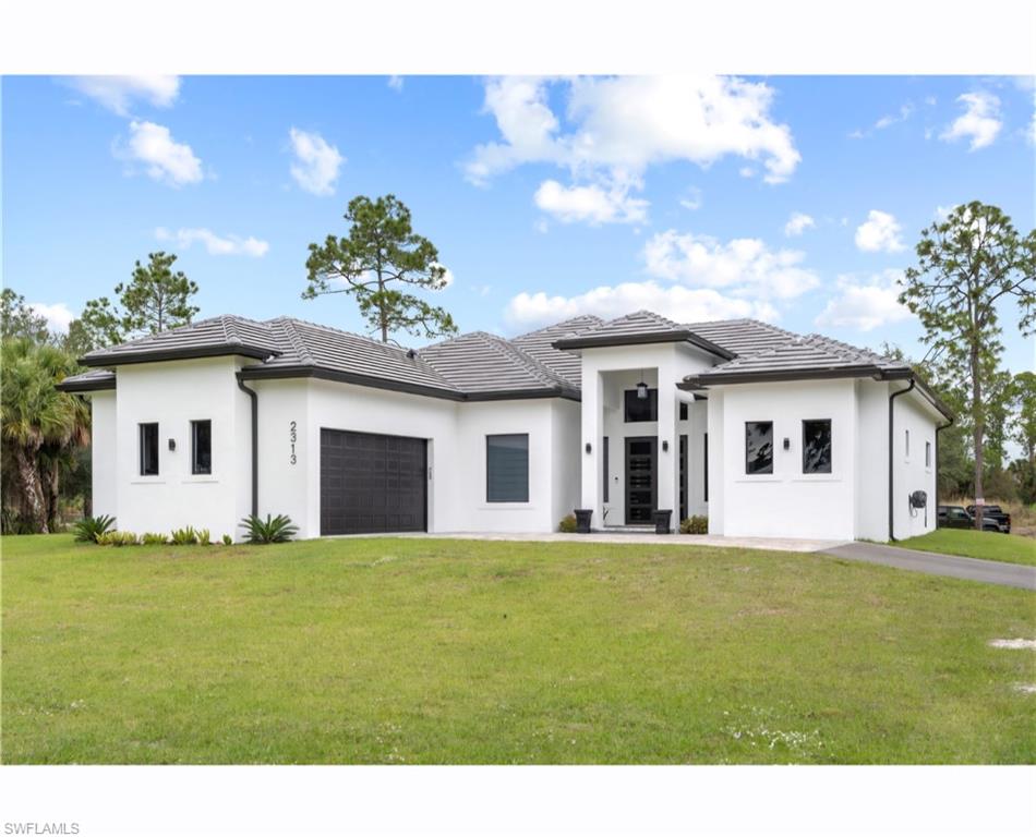 GOLDEN GATE ESTATES - Residential