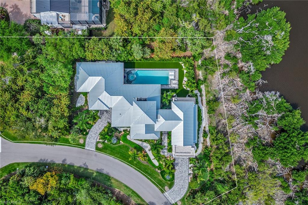 HIDEAWAY BEACH - Residential