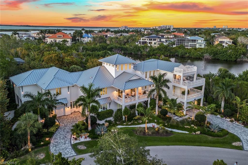 HIDEAWAY BEACH - Residential