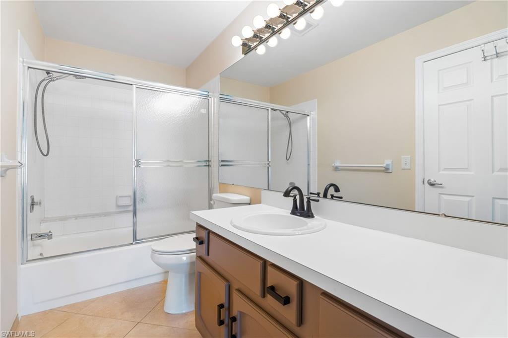 SEVEN LAKES - Residential Lease