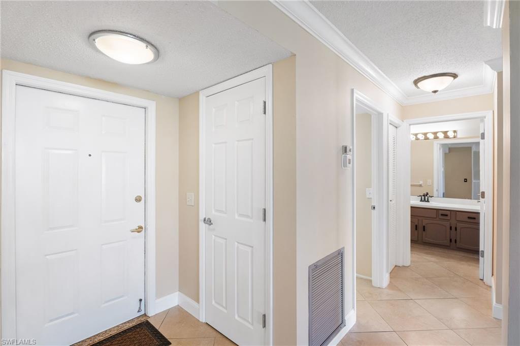 SEVEN LAKES - Residential Lease