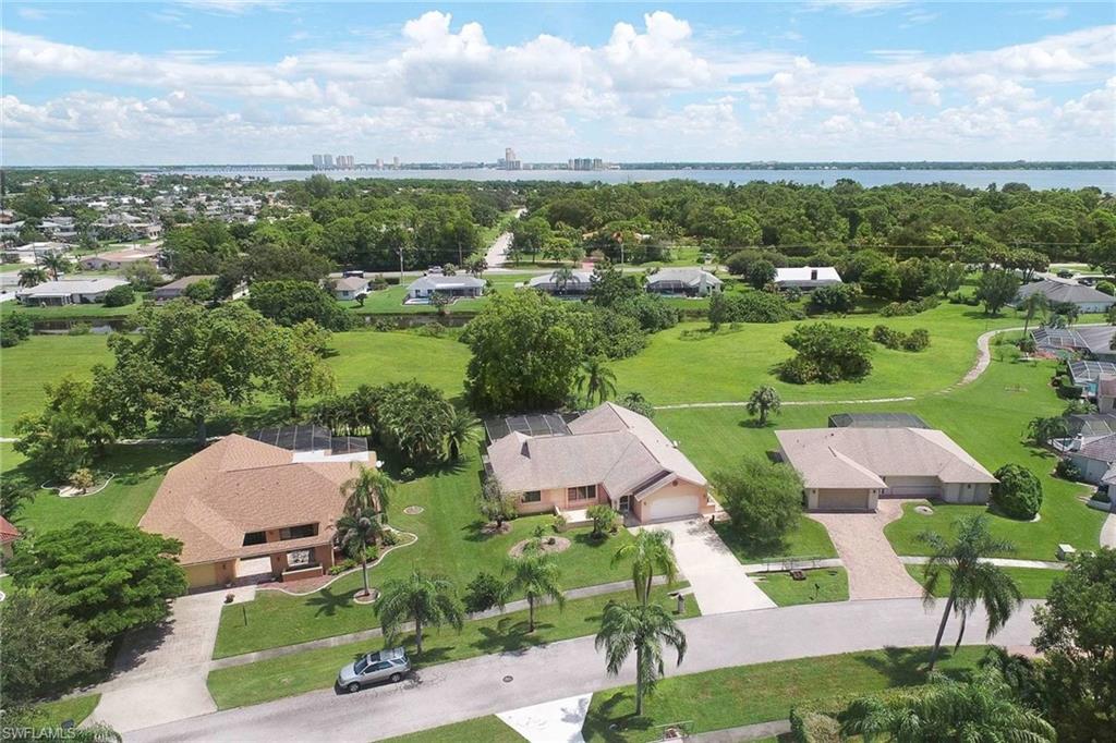 CAPE CORAL - Residential Lease