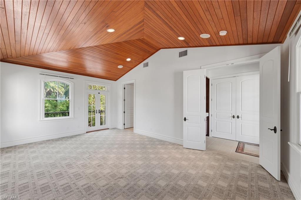 METES AND BOUNDS - Residential