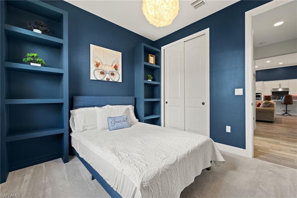 AVALON PARK - Residential