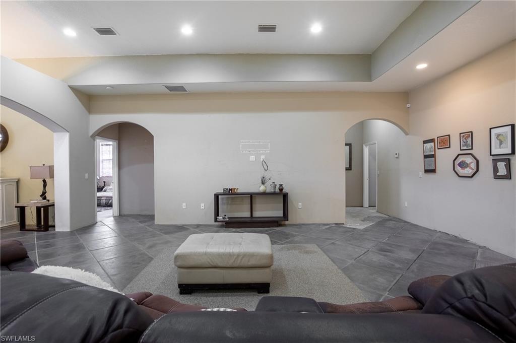 MONTURA RANCH ESTATES - Residential