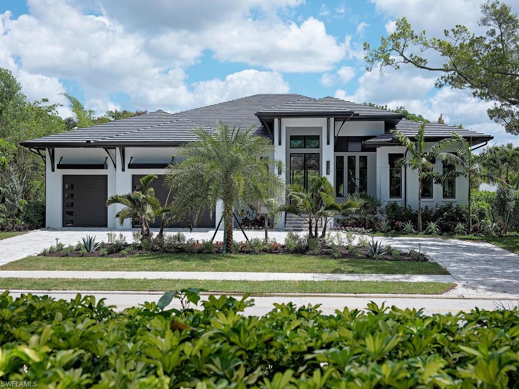 MOORINGS - Residential