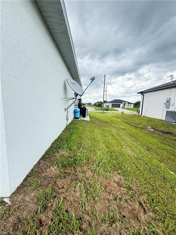 LEHIGH ACRES - Residential