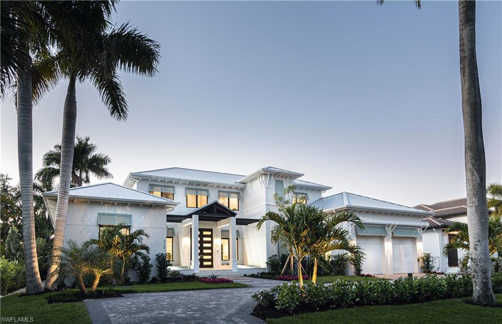 MOORINGS - Residential