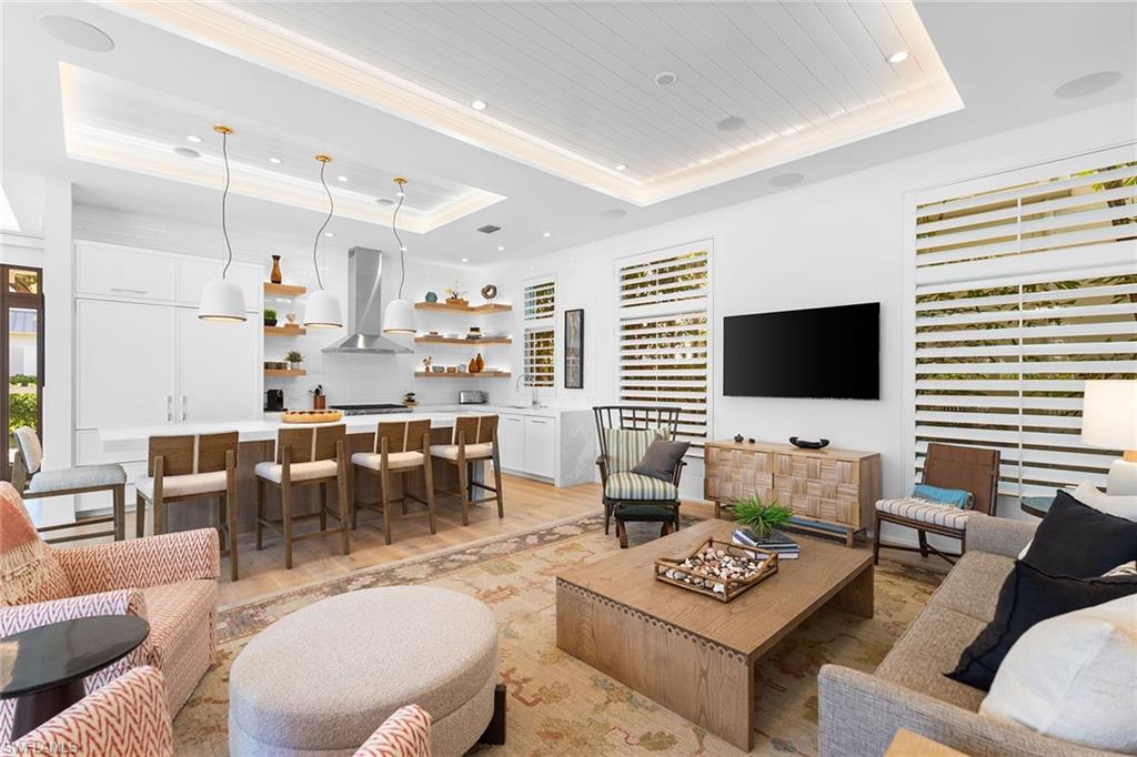 OLDE NAPLES - Residential