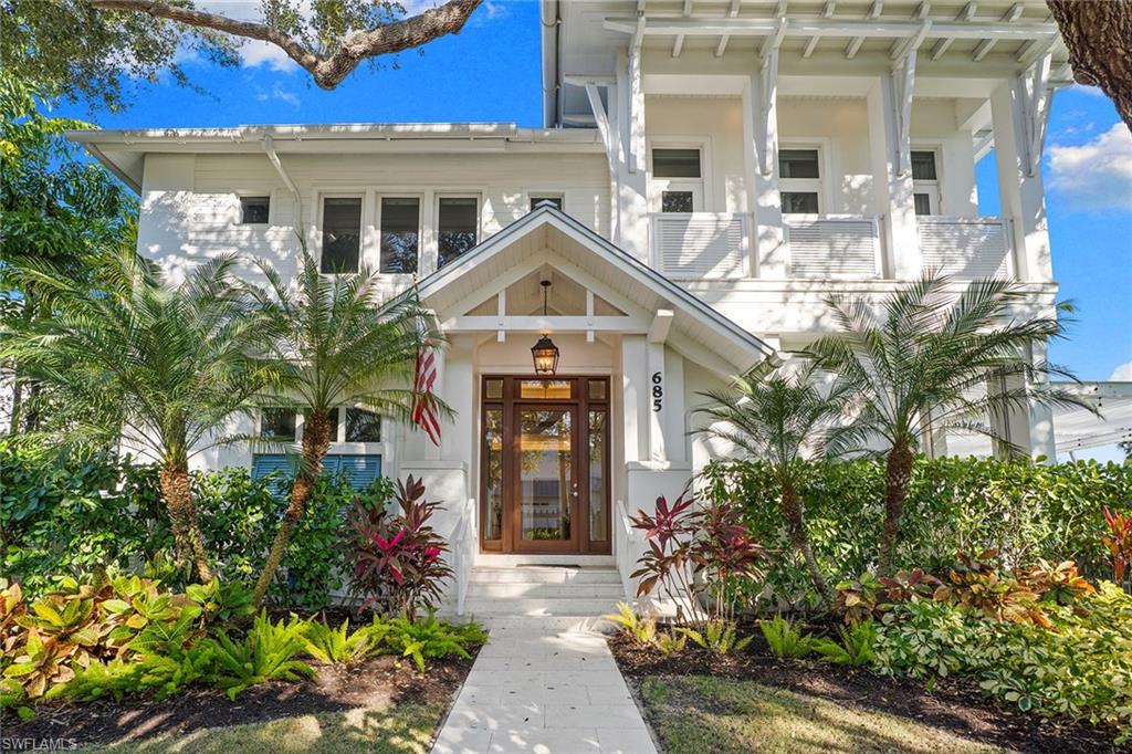 OLDE NAPLES - Residential