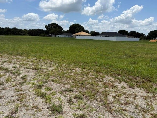 SPRING LAKES - Land