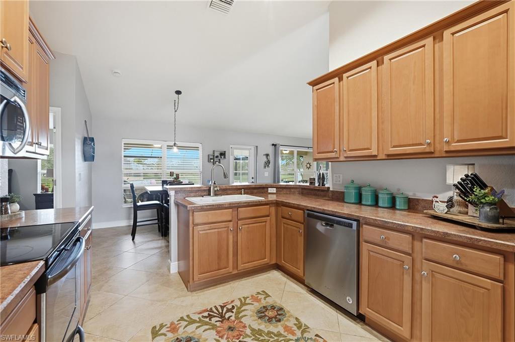 WHITE MARSH - Residential