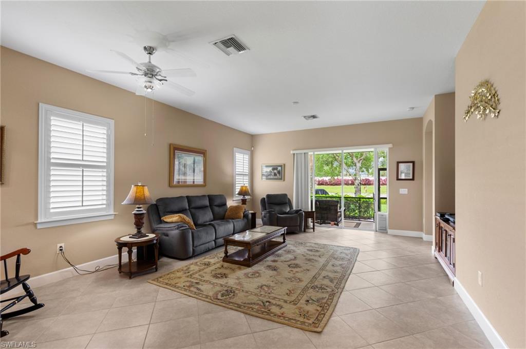 HAWTHORNE - Residential
