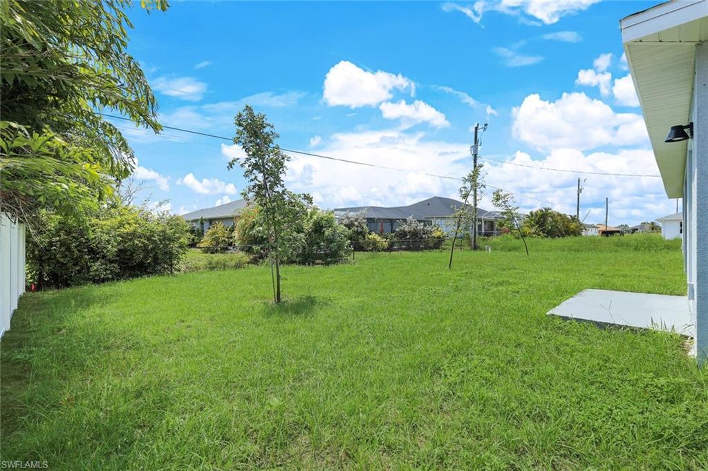 CAPE CORAL - Residential