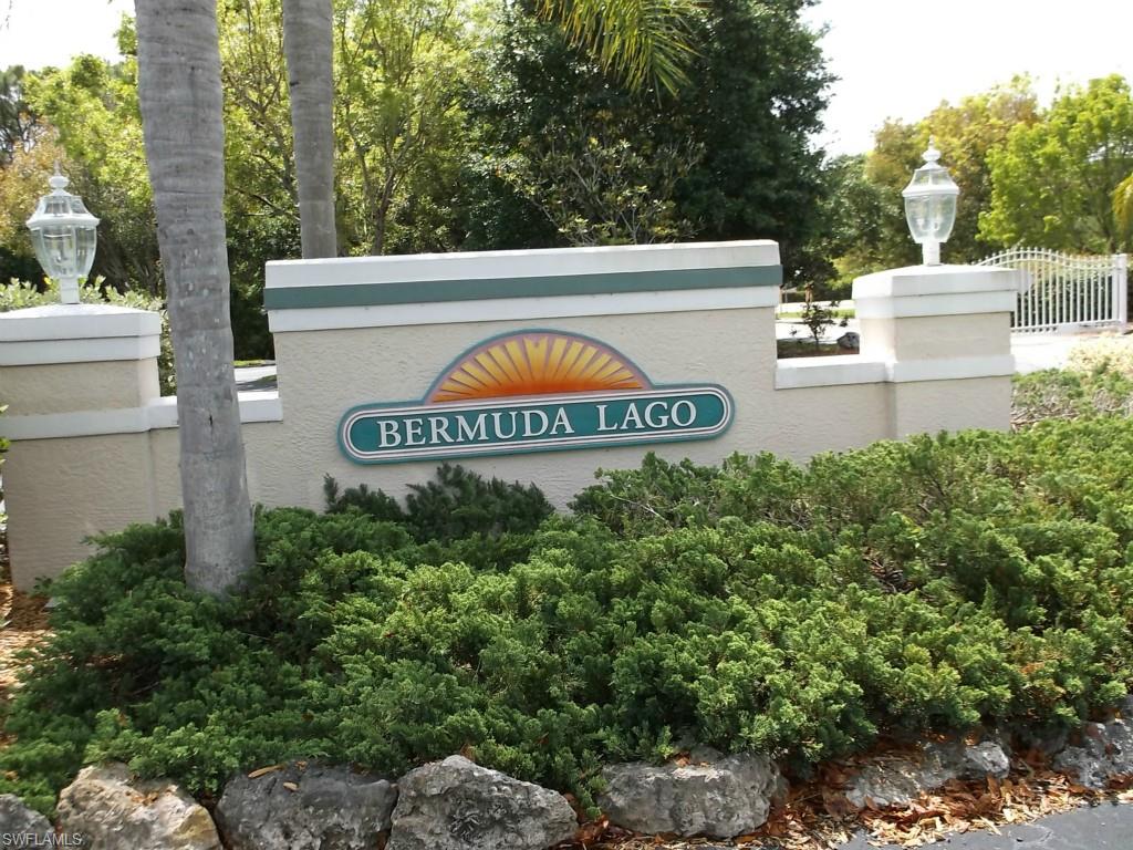 A RARE OPPURTUNITY TO OWN A BERMUDA LAGO PENTHOUSE LEVEL CONDOMINIUM WITH GARAGE! LOCATED IN THE DESIRED CENTRAL LOCATION BETWEEN TAMIAMI TRAIL AND VANDERBILT DRIVE JUST NORTH OF DOWNTOWN NAPLES. THIS CONDOMINIUM OFFERS OVER 1480 SQUARE FEET OF FLORIDA LIVING!, SOARING VAULTED CEILINGS, LARGE LANAI OFFERS RELAXING VIEWS OF THE NATURAL PRESERVE TO ENJOY WHILE DINING OR READING A GREAT NOVEL. THE COMMUNITY SWIMMING POOL AND SPA WILL BE A GATHERING PLACE FOR NEW FRIENDS, NEIGHBORS AND THE SOUTHWEST FLORIDA SUNSHINE!