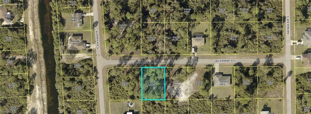 LOWEST PRICED LOT IN THE AREA!!!

** Agents READ realtor remarks**