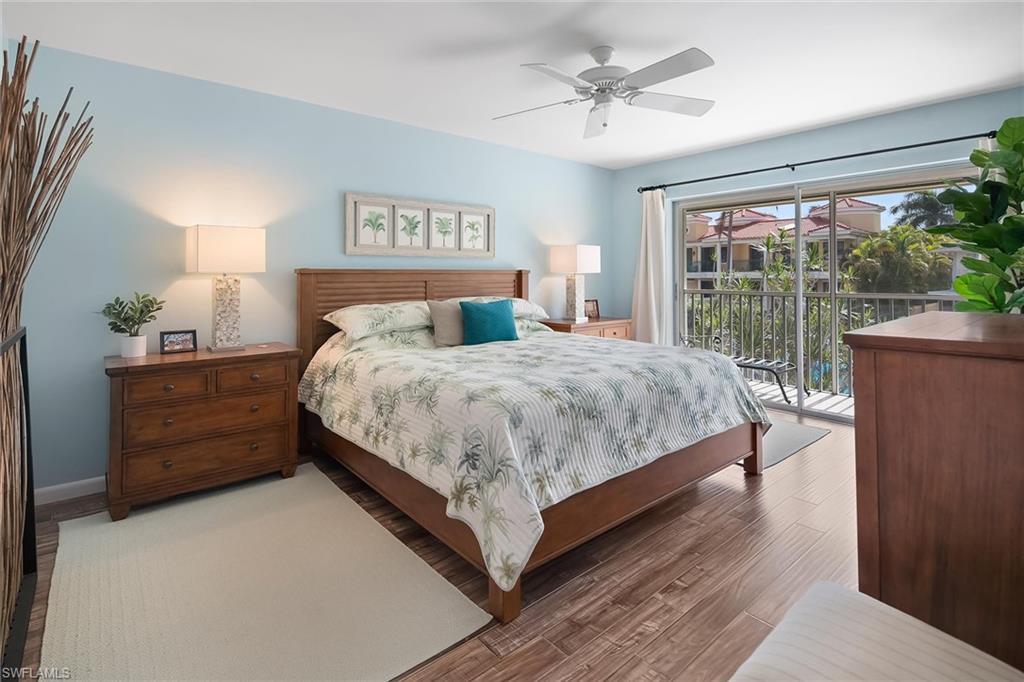 OYSTER BAY MANOR - Residential