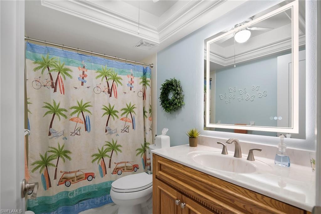 OYSTER BAY MANOR - Residential