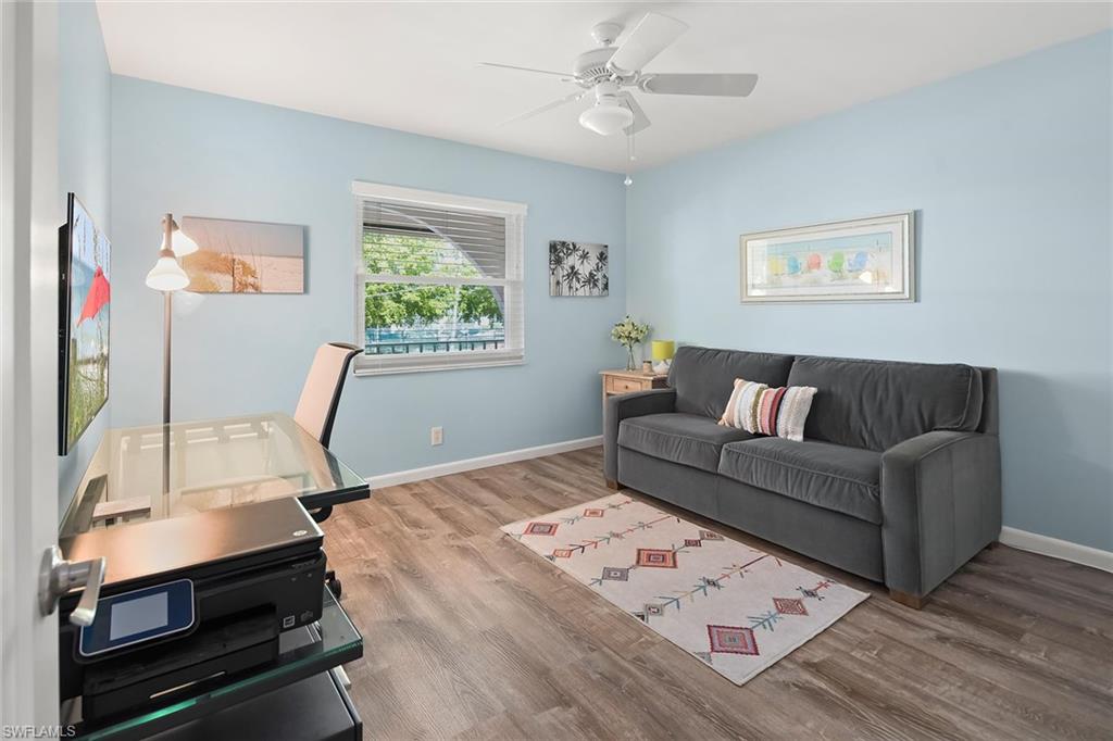 OYSTER BAY MANOR - Residential