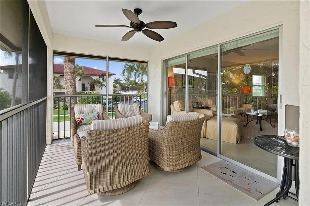 OYSTER BAY MANOR - Residential