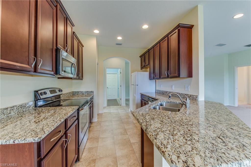 ESTERO PRESERVE - Residential