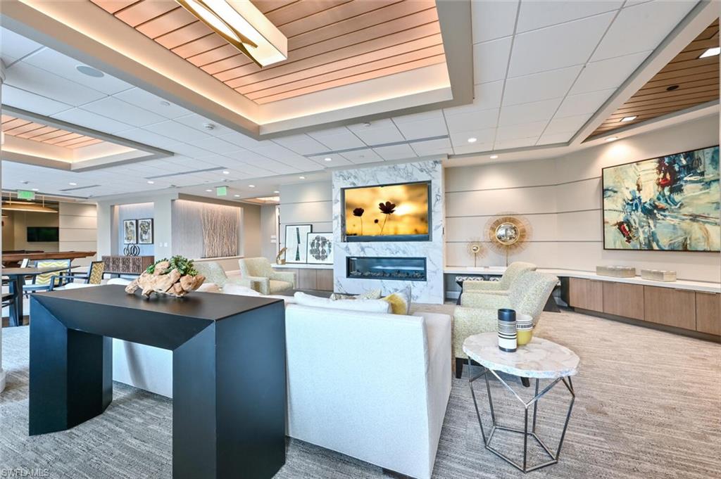 ESPLANADE CLUB - Residential Lease