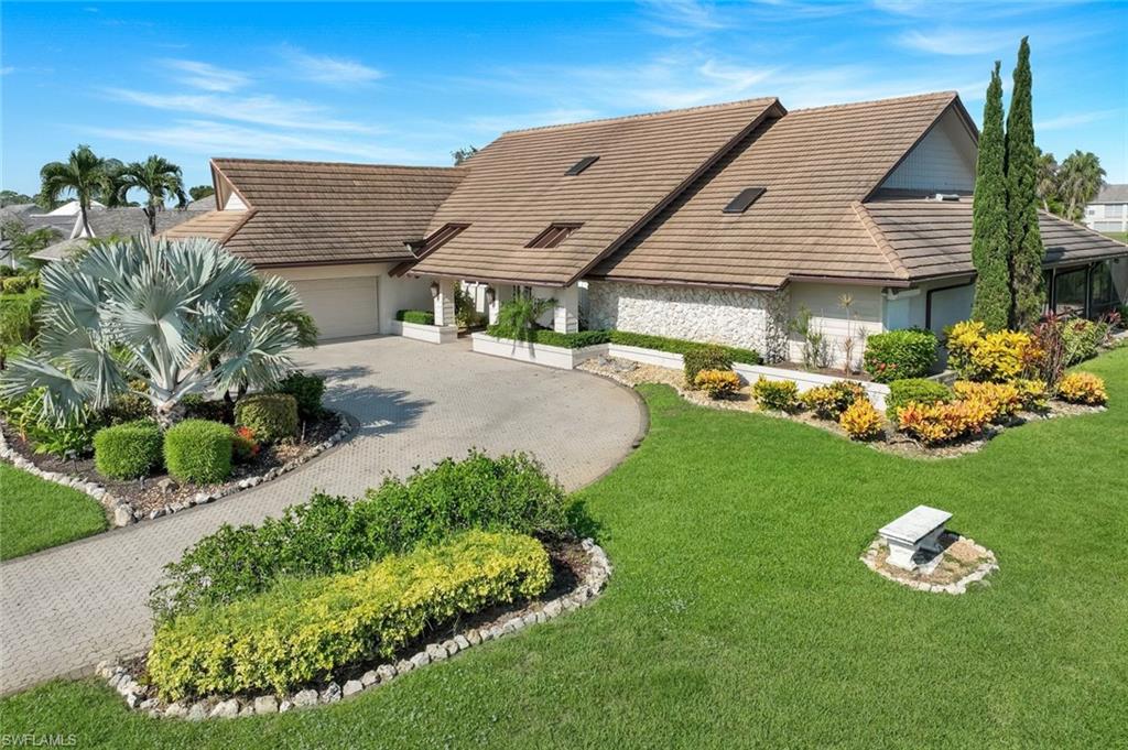 IMPERIAL GOLF ESTATES - Residential