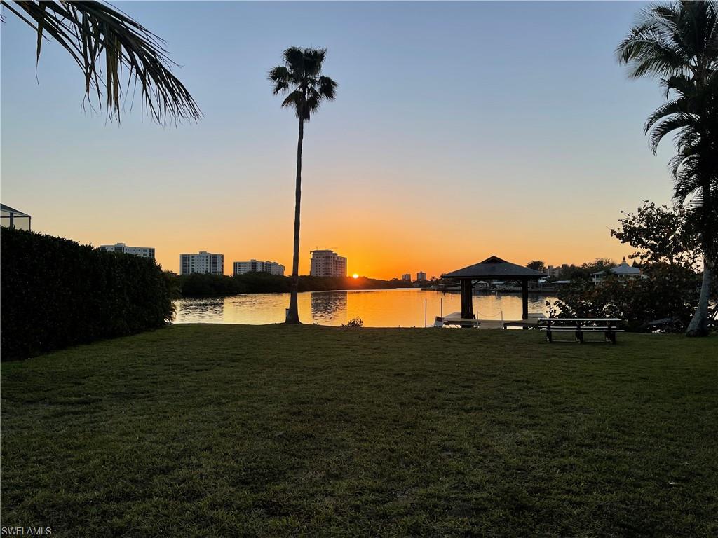 ISLAND SANDS CONDO - Residential