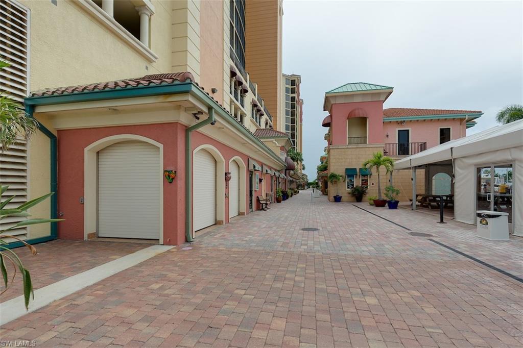 CAPE HARBOUR - Residential