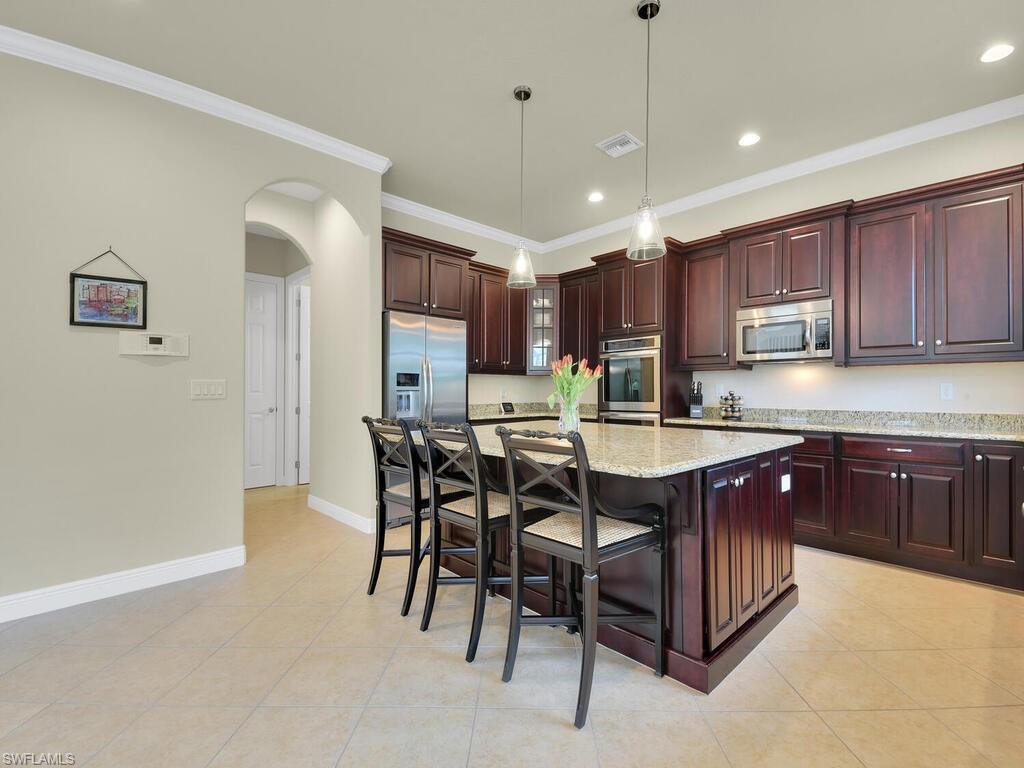 BONITA LAKES - Residential