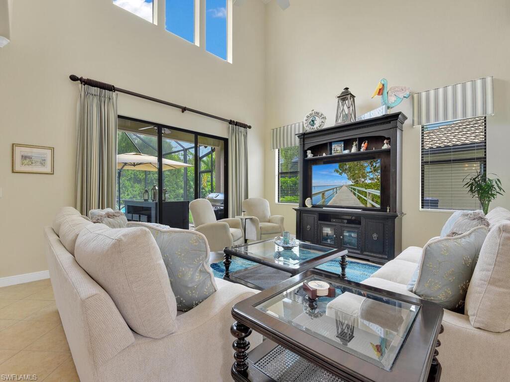 BONITA LAKES - Residential