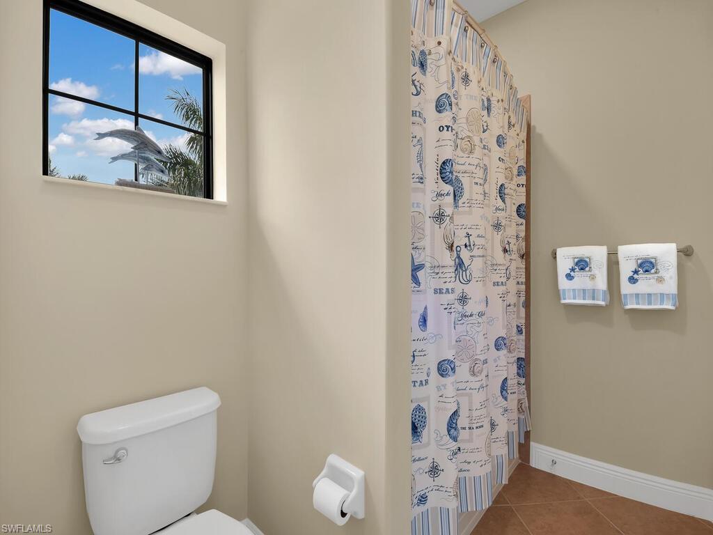 BONITA LAKES - Residential