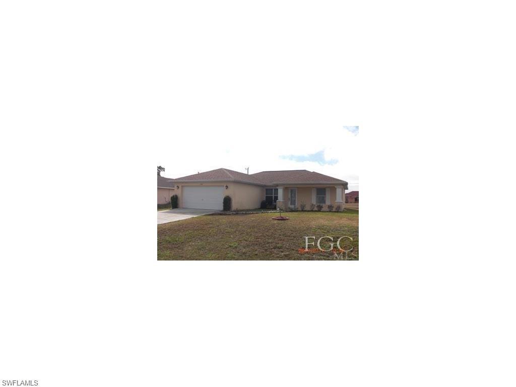 CAPE CORAL - Residential