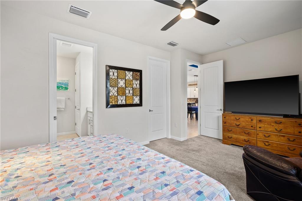 HAMPTON LAKES - Residential