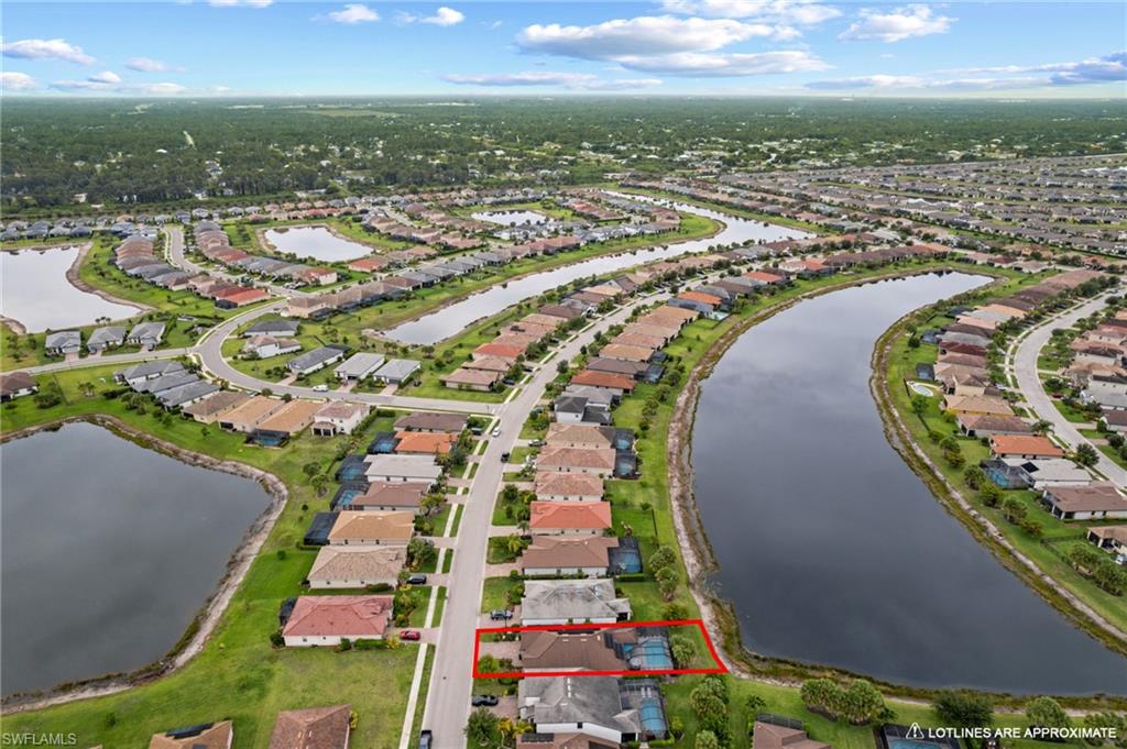HAMPTON LAKES - Residential