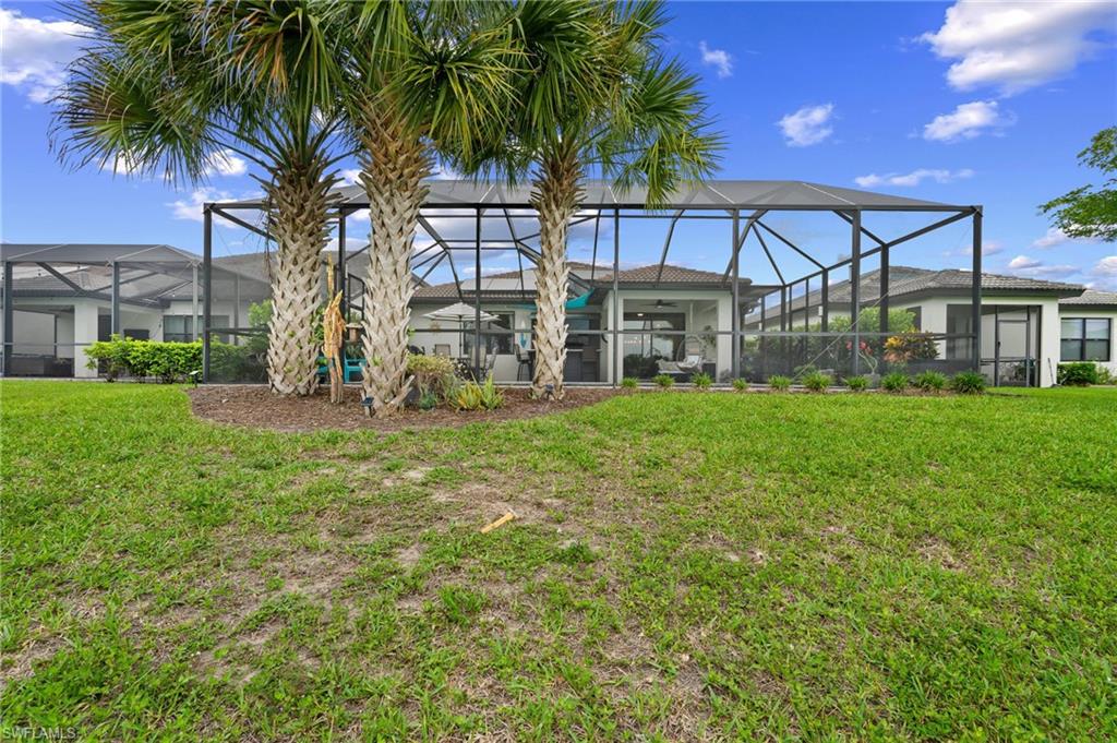 HAMPTON LAKES - Residential