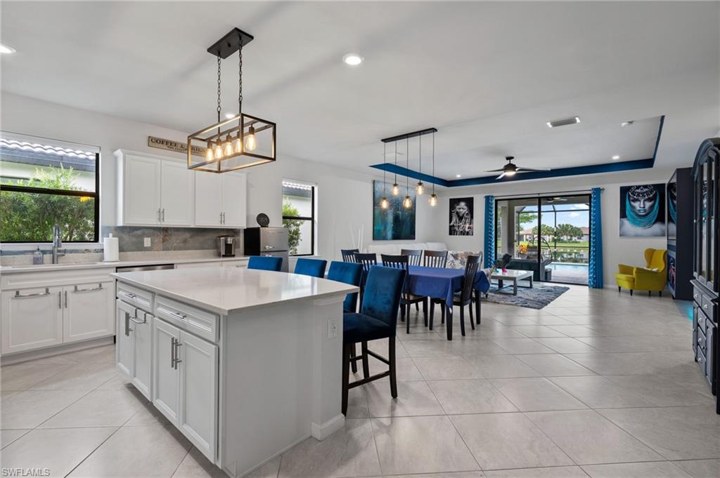 HAMPTON LAKES - Residential
