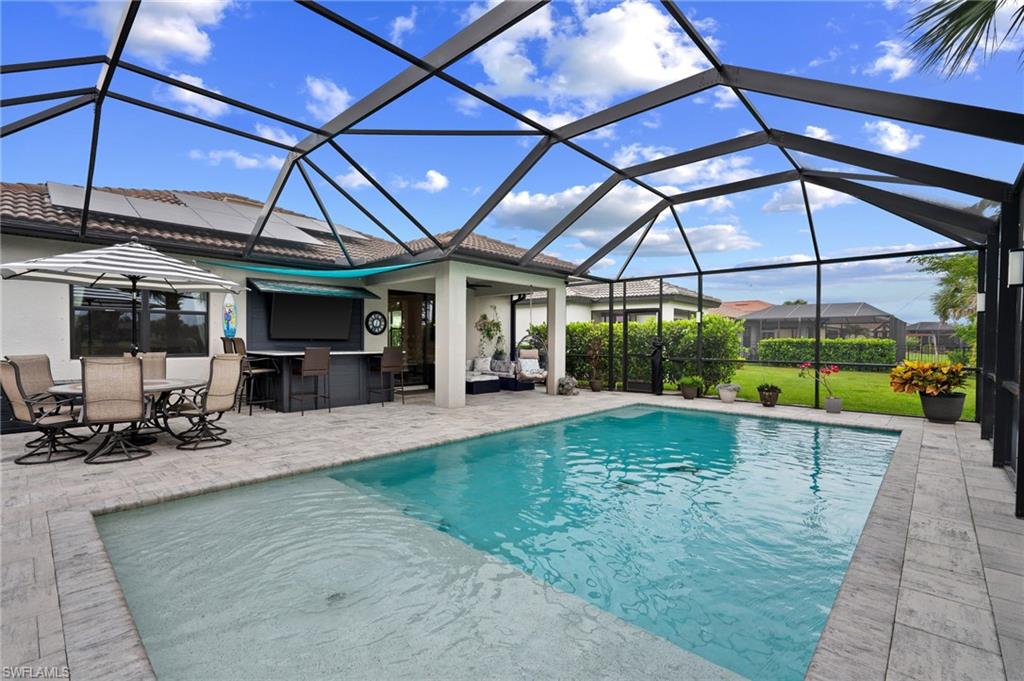 HAMPTON LAKES - Residential