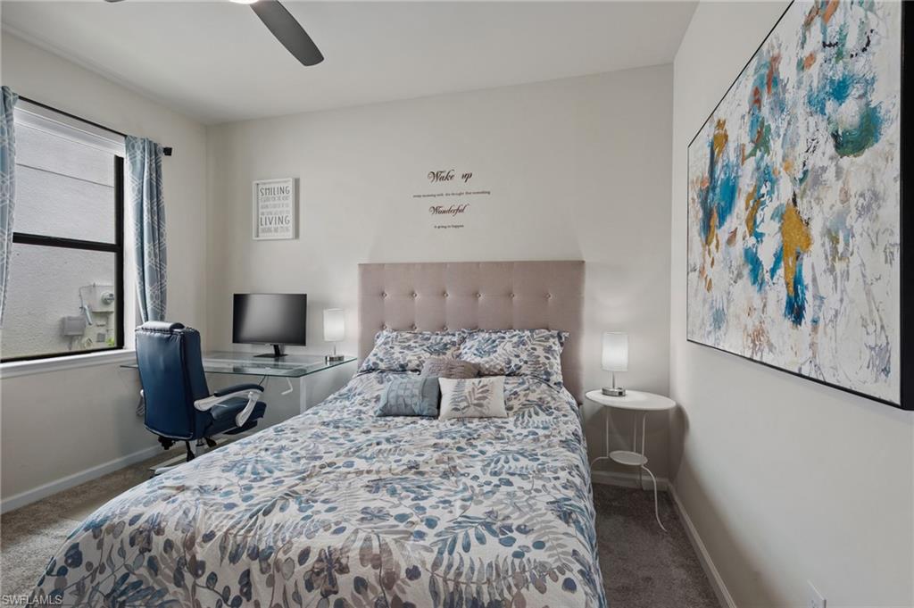 HAMPTON LAKES - Residential